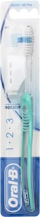 ORALB 123 INDICATOR SPAZZOLINO MANUALE SETOLE 40 MEDIE - Magnumfarma.it