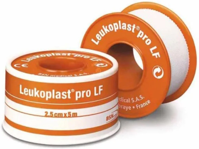 CEROTTO CHIRURGICO MEDICATO IN ROCCHETTO LEUKOPLAST PRO LF CON OSSIDO DI ZINCO 2,5X500 CM - Magnumfarma.it