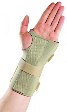 THERMOSKIN SOSTEGNO PER TUNNEL CARPALE DESTRO XS/S 11-16 CM - Magnumfarma.it