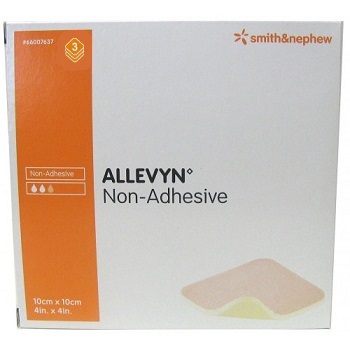 MEDICAZIONE IDROCELLULARE STERILE ALTAMENTE ASSORBENTE NON ADESIVA IN SCHIUMA DI POLIURETANO 10X10CM 3 PEZZI - Magnumfarma.it