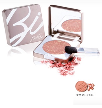 DEFENCE COLOR BIONIKE FARD COMPATTO 302 PECHE - Magnumfarma.it